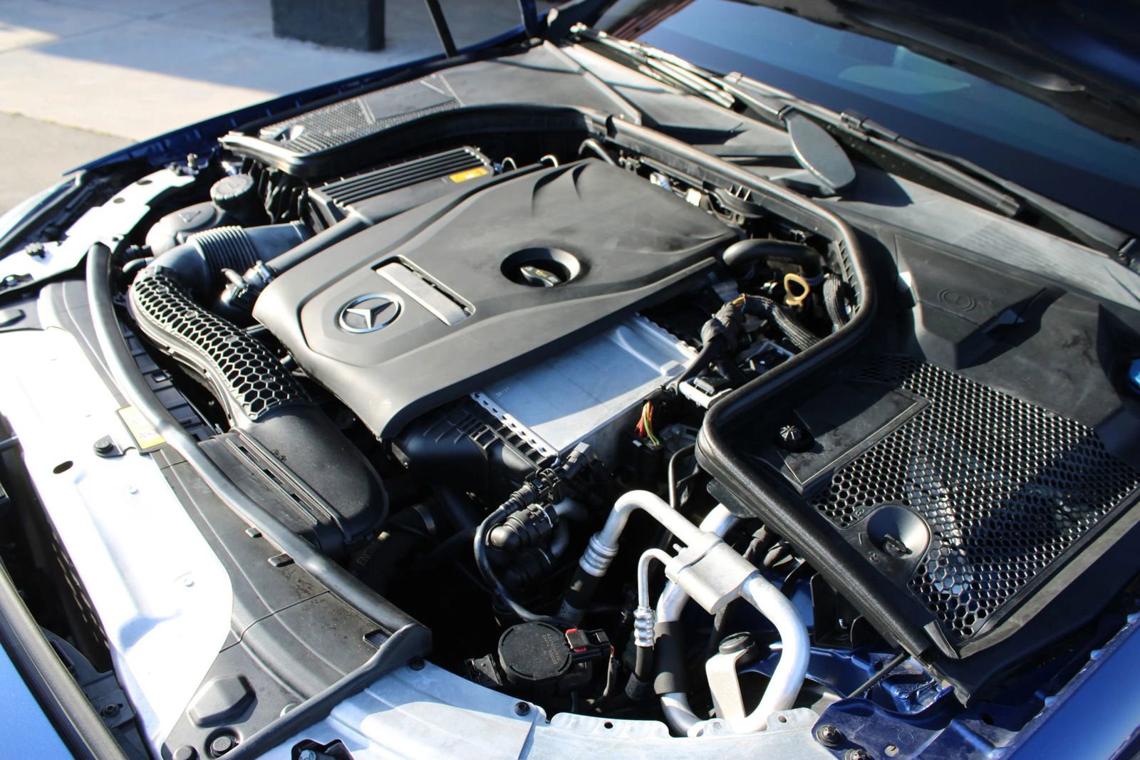 Used 2018 Mercedes-Benz C 300 Sedan image 31