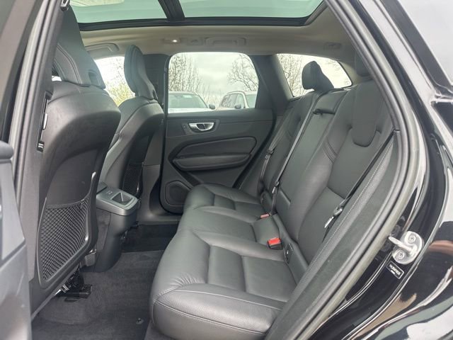 Certified 2023 Volvo XC60 B5 Plus w/ Climate Package image 13