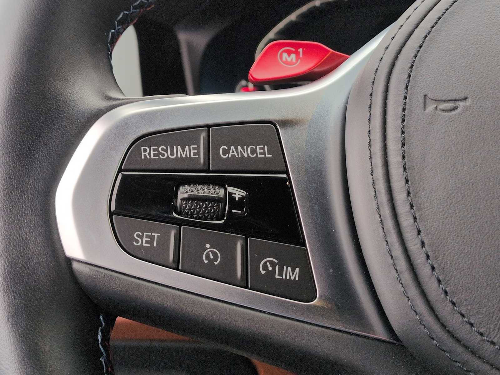 Used 2023 BMW M4 Coupe w/ M Driver's Package image 27