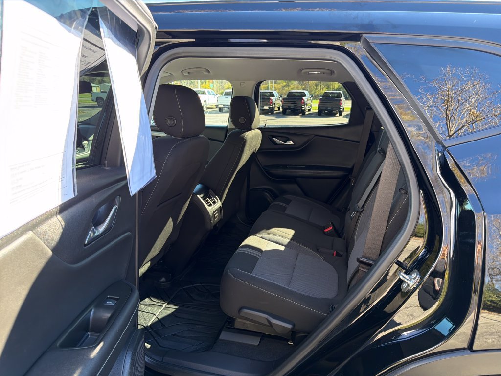 Used 2025 Chevrolet Blazer LT AWD/4WD image 27