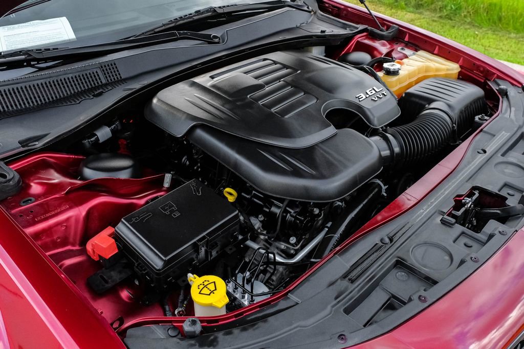 Used 2019 Chrysler 300 Touring w/ Sport Appearance Package image 54