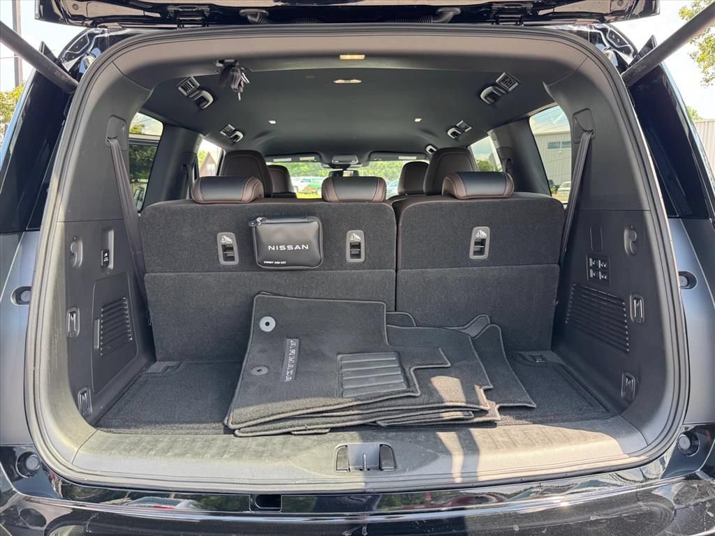 Certified 2025 Nissan Armada SL AWD/4WD image 10