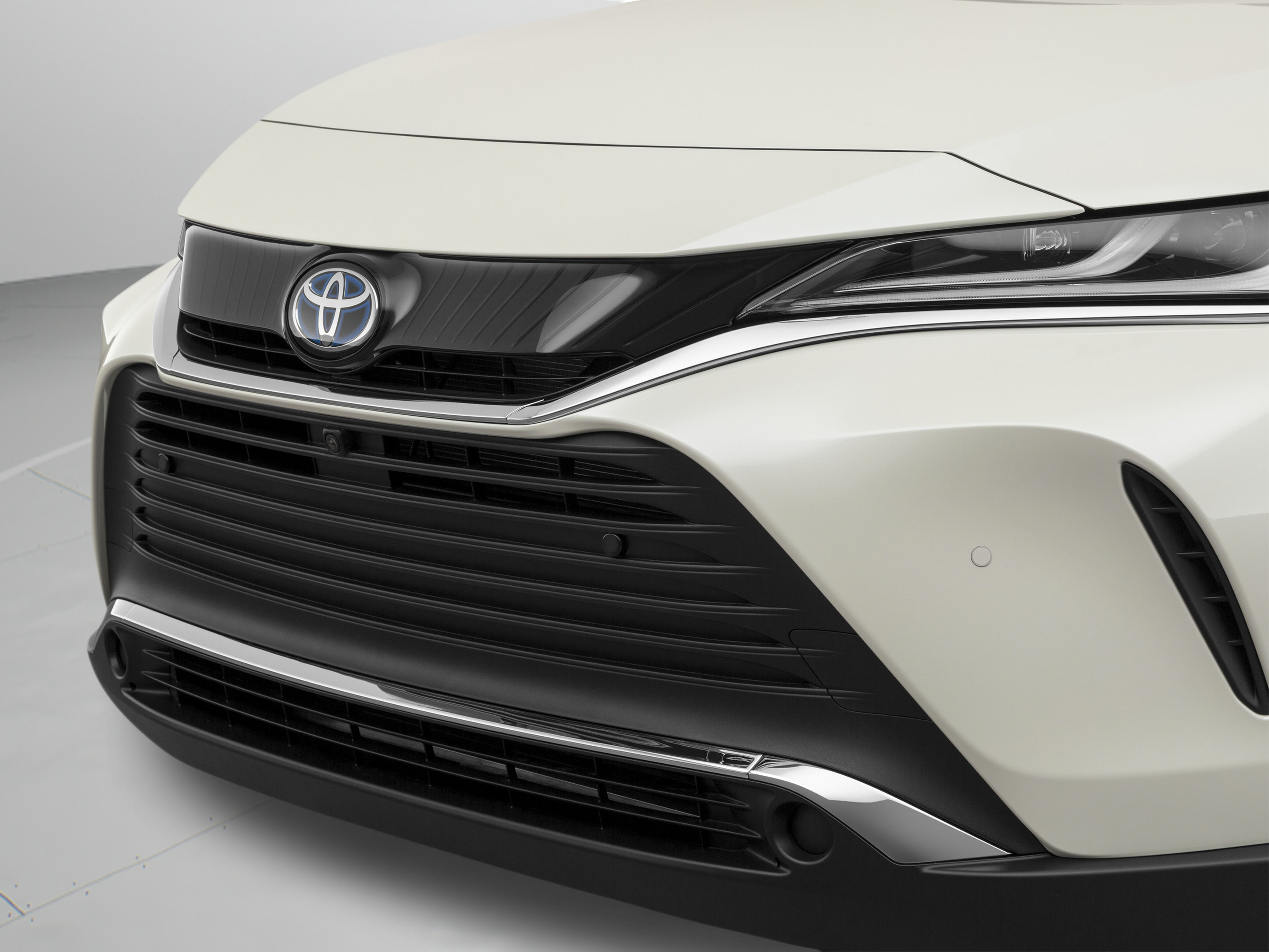 Used 2021 Toyota Venza LE AWD/4WD image 65
