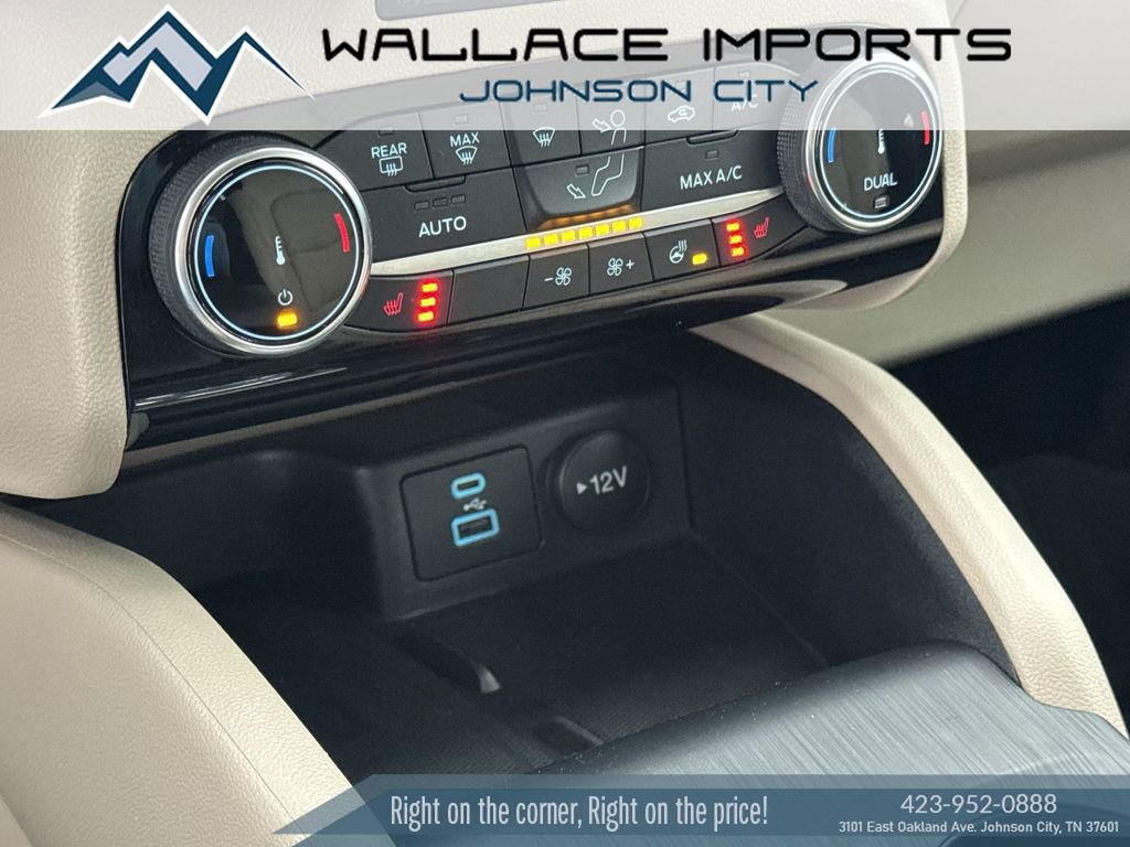 Used 2022 Ford Escape SEL w/ Technology Package image 28