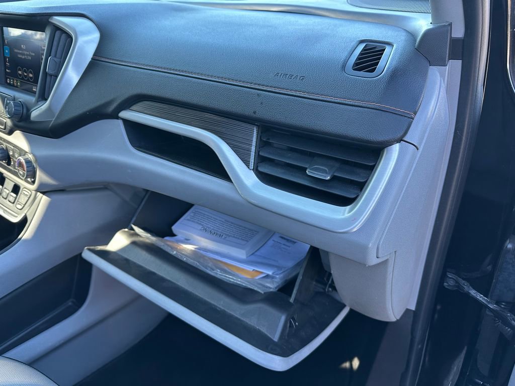 Used 2020 GMC Terrain SLT w/ Preferred Package image 39