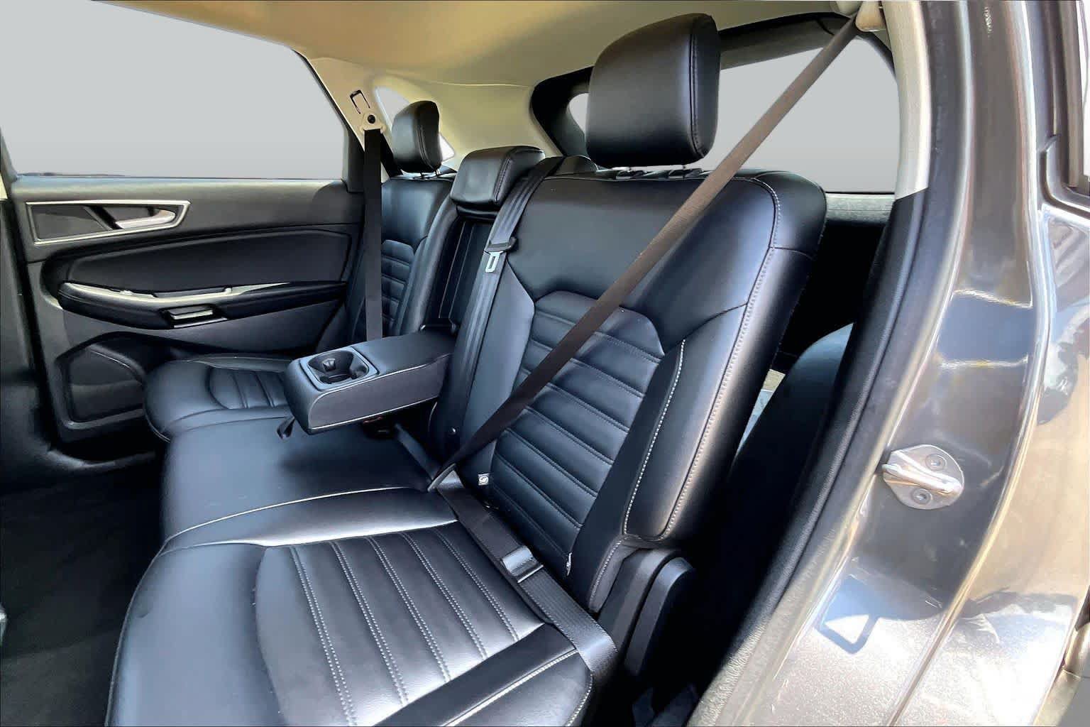 Used 2022 Ford Edge SEL AWD/4WD image 20