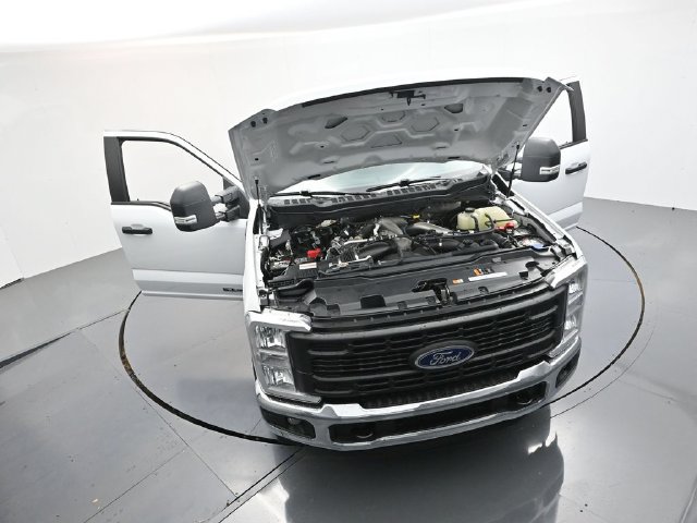 Used 2026 Ford F250 XL w/ XL Chrome Package RWD image 52