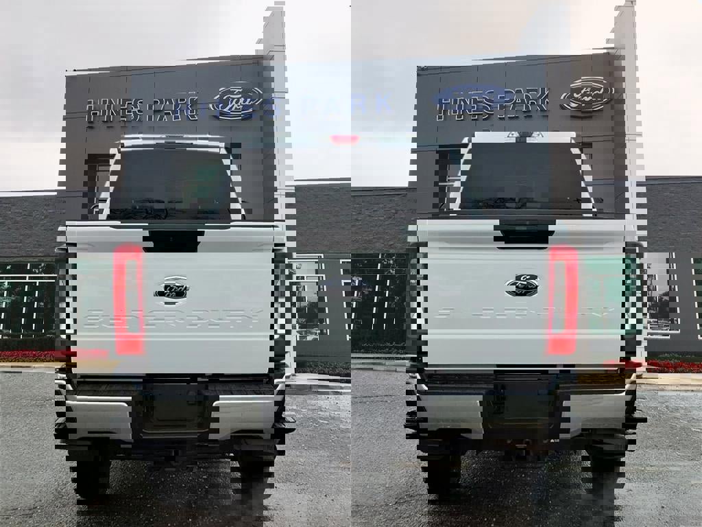 Used 2024 Ford F250 XLT w/ FX4 Off-Road Package image 6