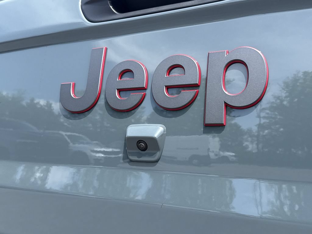 New 2026 Jeep Gladiator Rubicon w/ Steel Power Dome Hood Package AWD/4WD image 31