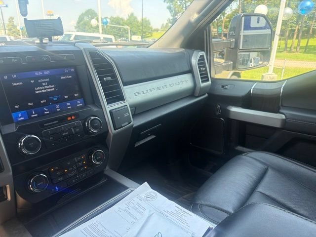 Used 2020 Ford F250 Lariat w/ Lariat Ultimate Package AWD/4WD image 8