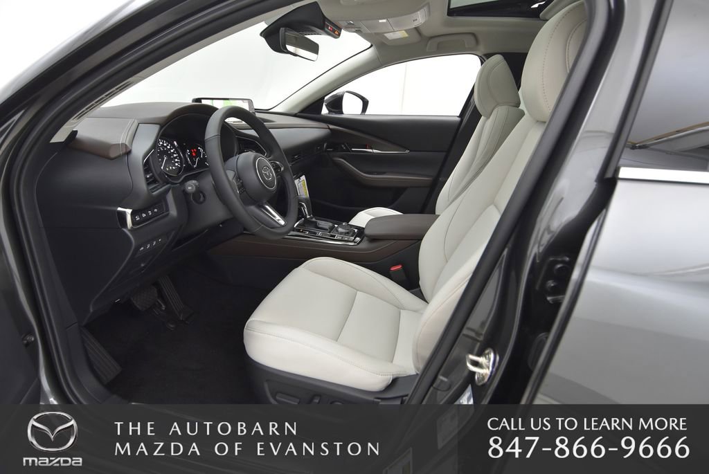 Certified 2025 MAZDA CX-30 2.5 Turbo w/ Premium Plus Pkg image 23