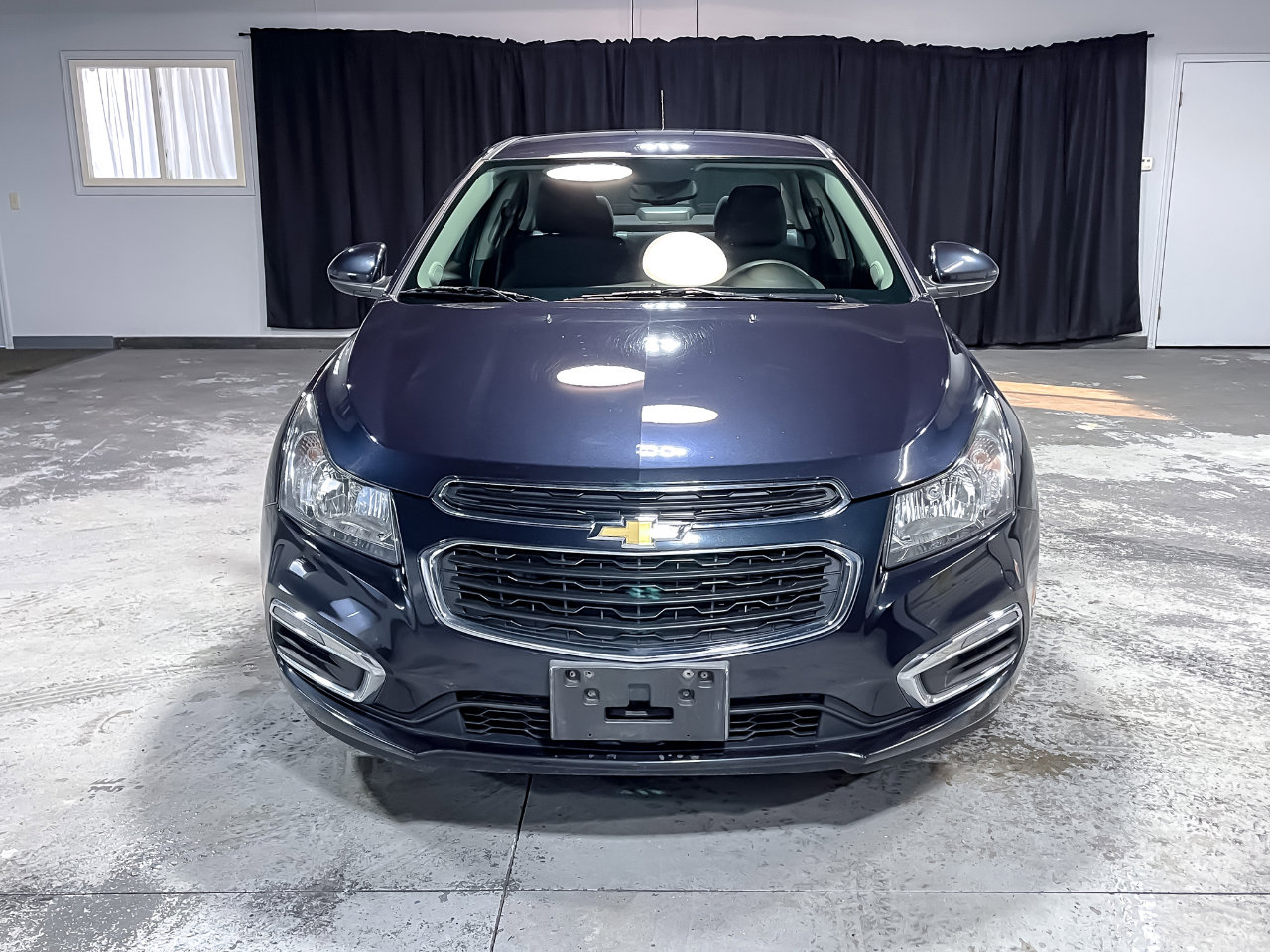 Used 2016 Chevrolet Cruze LT image 3