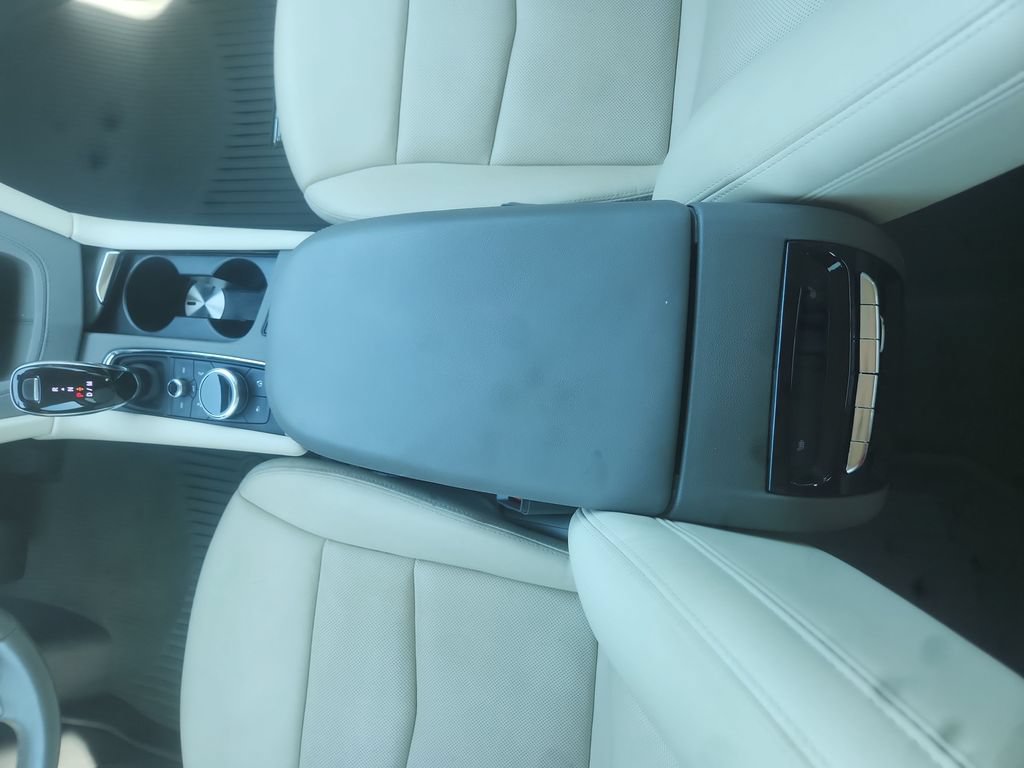 Used 2021 Cadillac XT5 Premium Luxury w/ LPO, Floor Liner Package FWD image 25