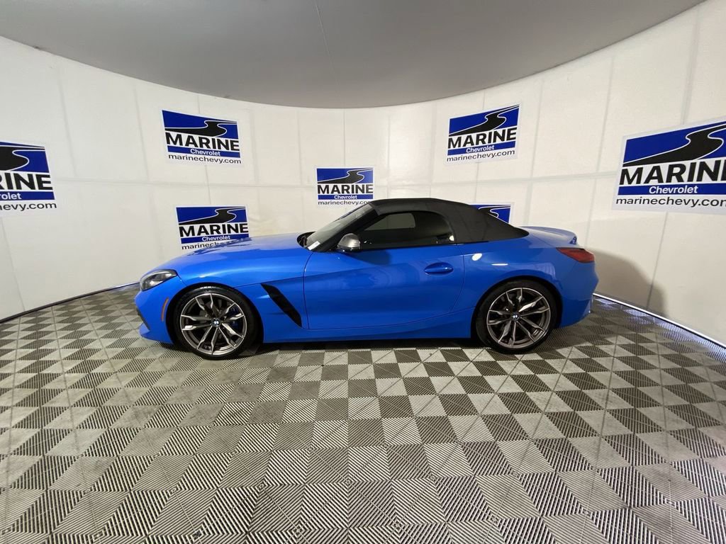 Used 2022 BMW Z4 M40i w/ Premium Package RWD image 10