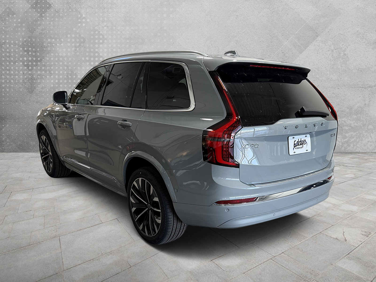 New 2026 Volvo XC90 B6 Plus w/ Protection Package Premier AWD/4WD image 6
