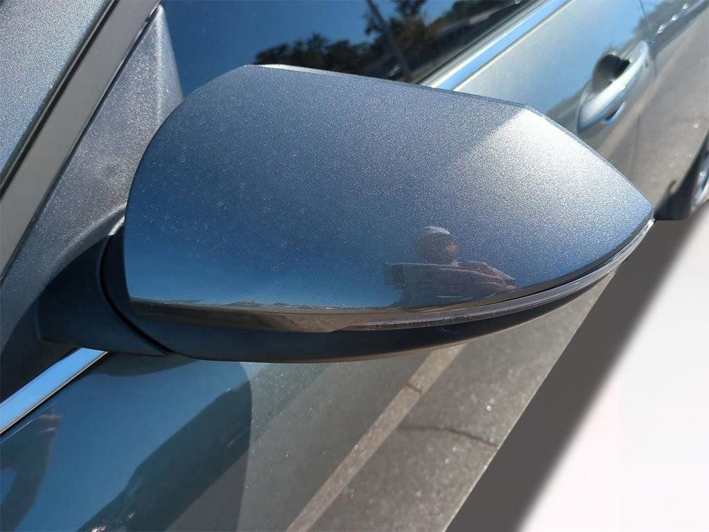 New 2026 Hyundai Elantra Limited image 12