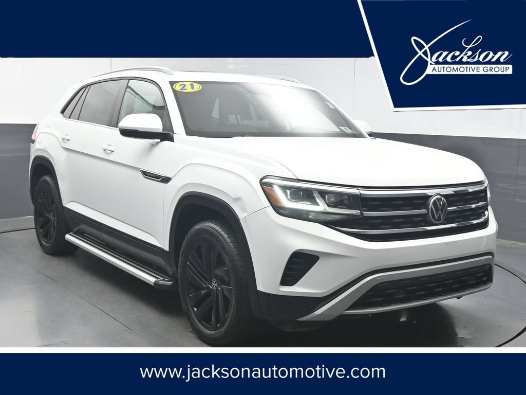 Used 2021 Volkswagen Atlas Cross Sport SE FWD image 1