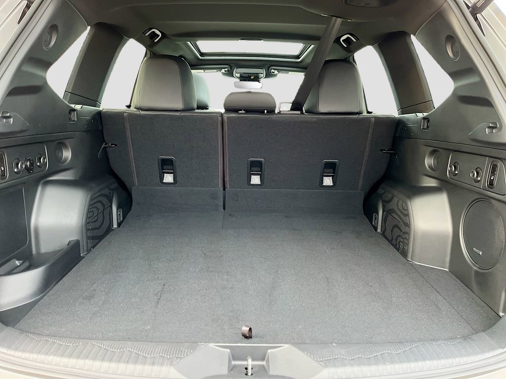 Used 2025 Subaru Forester Touring w/ Touring Package image 25