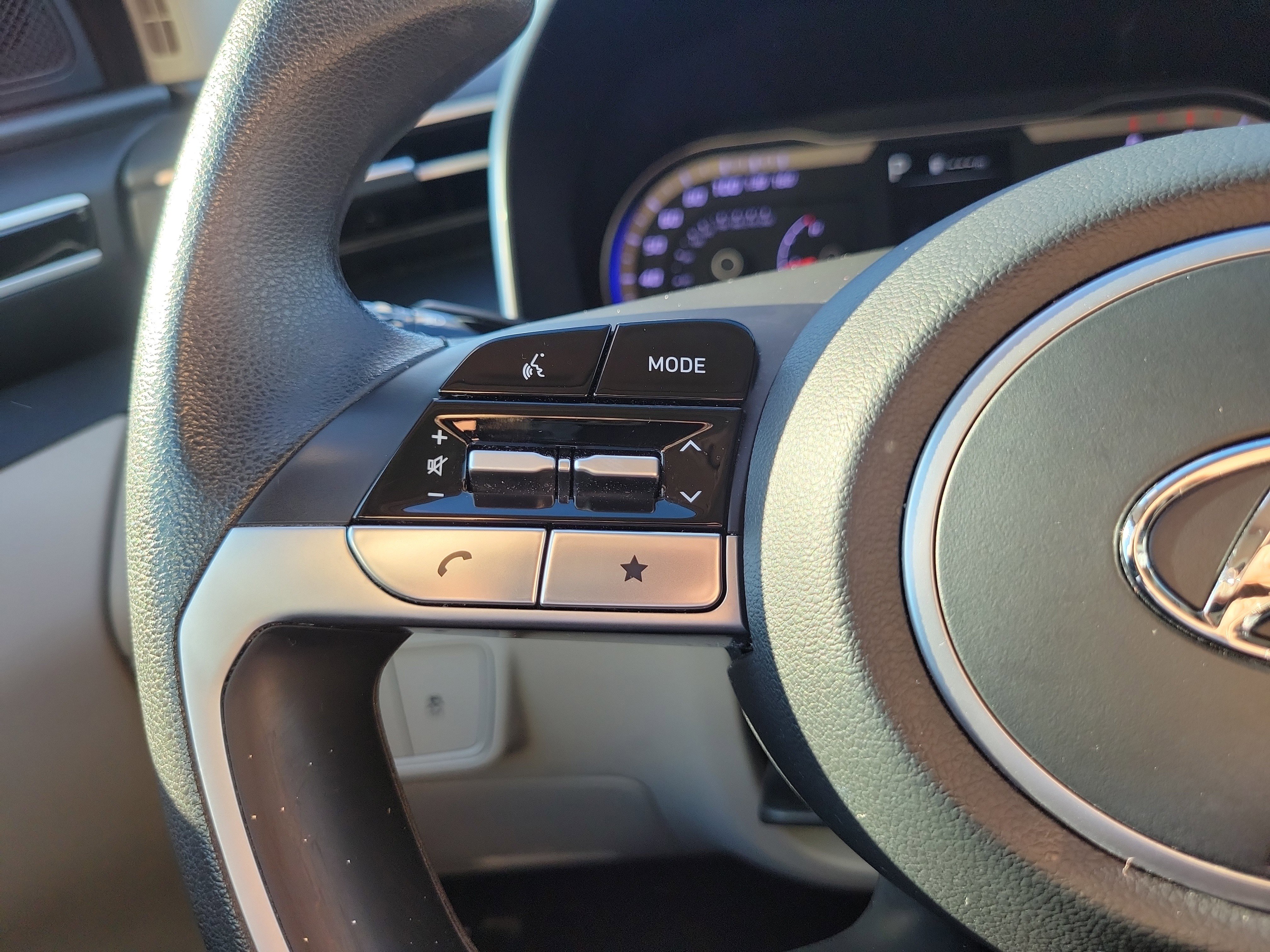 Used 2023 Hyundai Tucson SE image 17