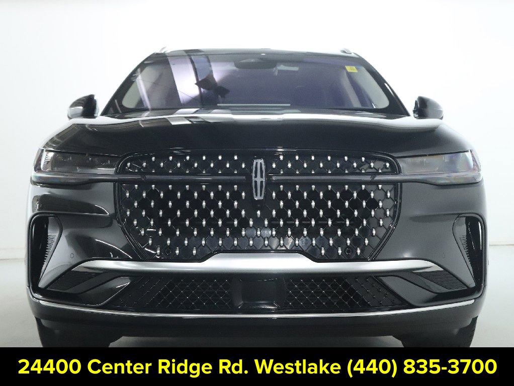 Certified 2024 Lincoln Nautilus Reserve w/ Equipment Group 202A AWD/4WD image 6