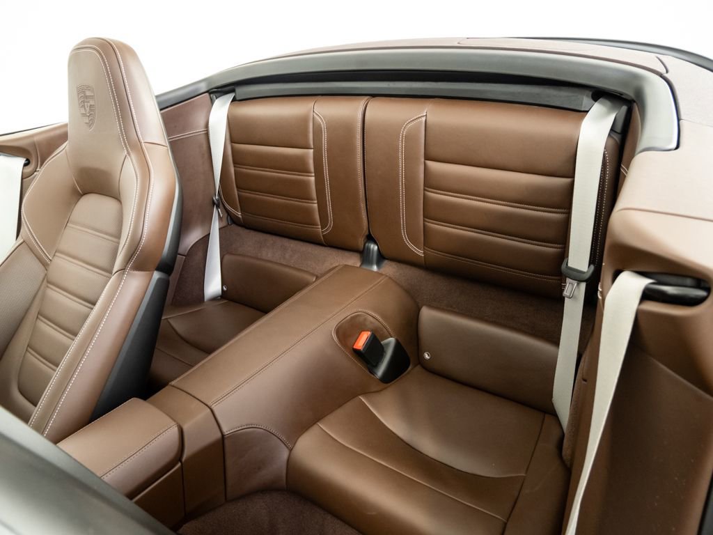 Certified 2024 Porsche 911 Carrera GTS image 19