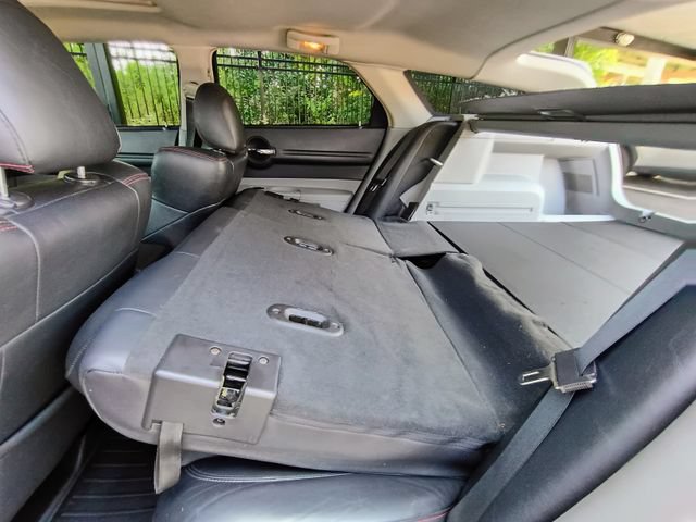 Used 2006 Dodge Magnum SRT8 w/ SRT Option Group III RWD image 75