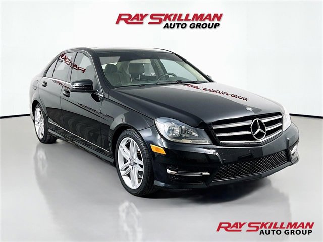 Used 2014 Mercedes-Benz C 300 4MATIC Sedan image 1