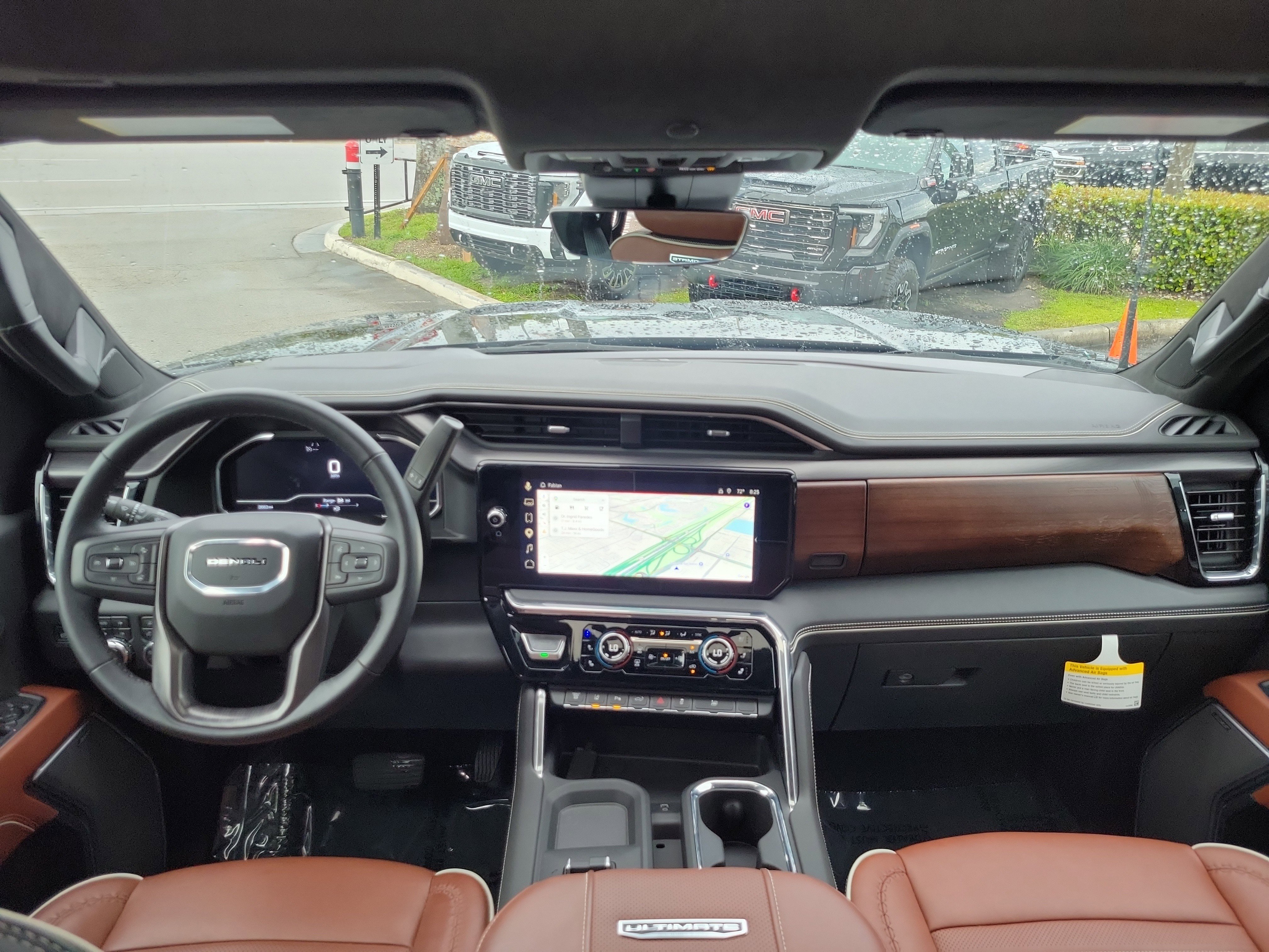 Used 2025 GMC Sierra 3500 Denali Ultimate image 18