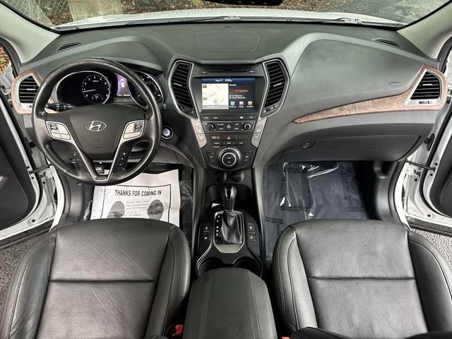 Used 2018 Hyundai Santa Fe Sport w/ Cargo Package FWD image 9