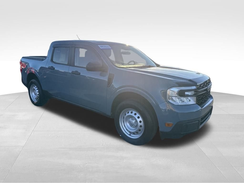 Used 2022 Ford Maverick XL image 11