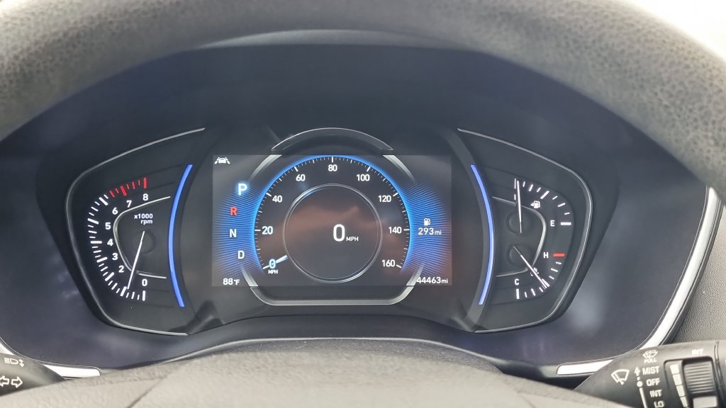 Used 2020 Hyundai Santa Fe SEL FWD image 23