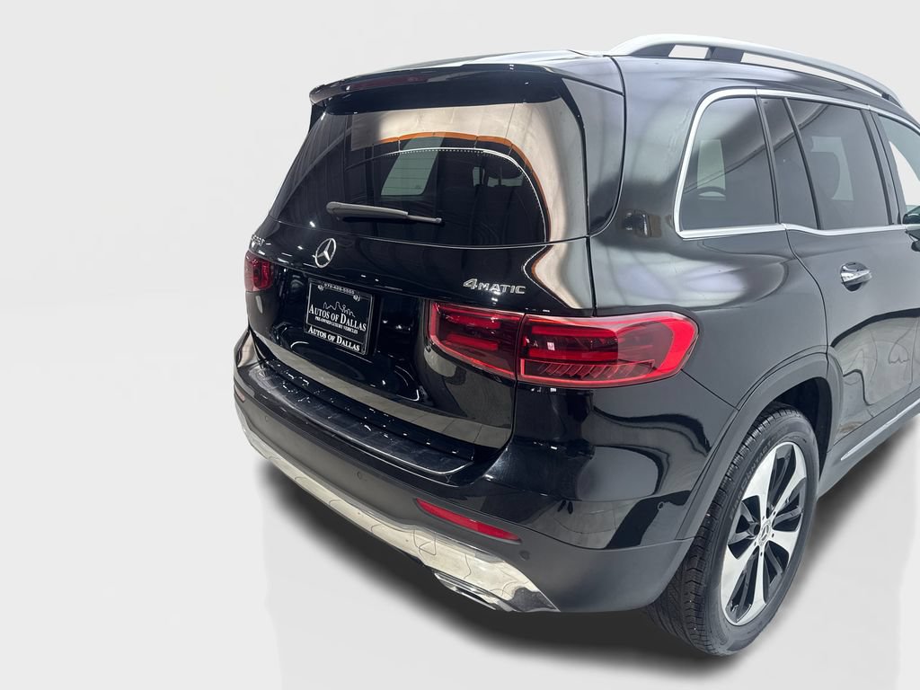 Used 2025 Mercedes-Benz GLB 250 4MATIC image 18