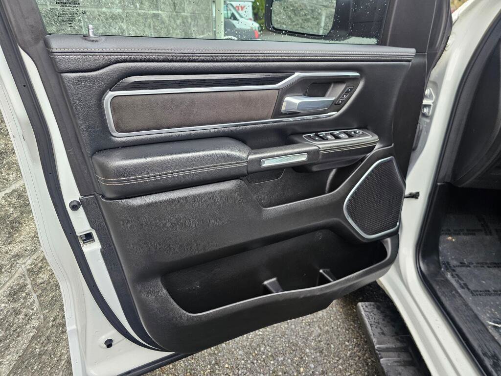 Used 2023 RAM 1500 Laramie image 25
