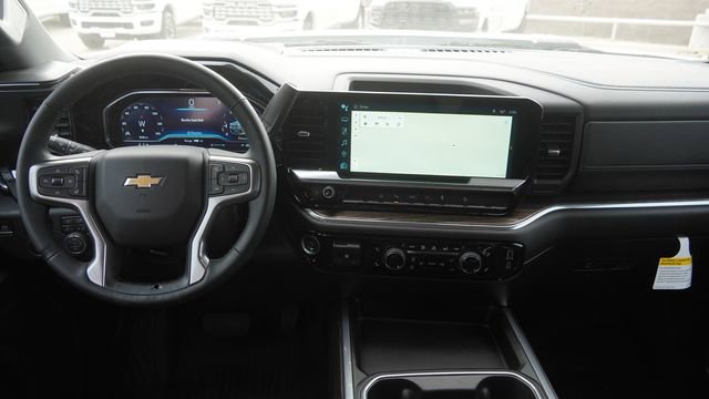 Used 2025 Chevrolet Silverado 2500 LT w/ Safety Package AWD/4WD image 14