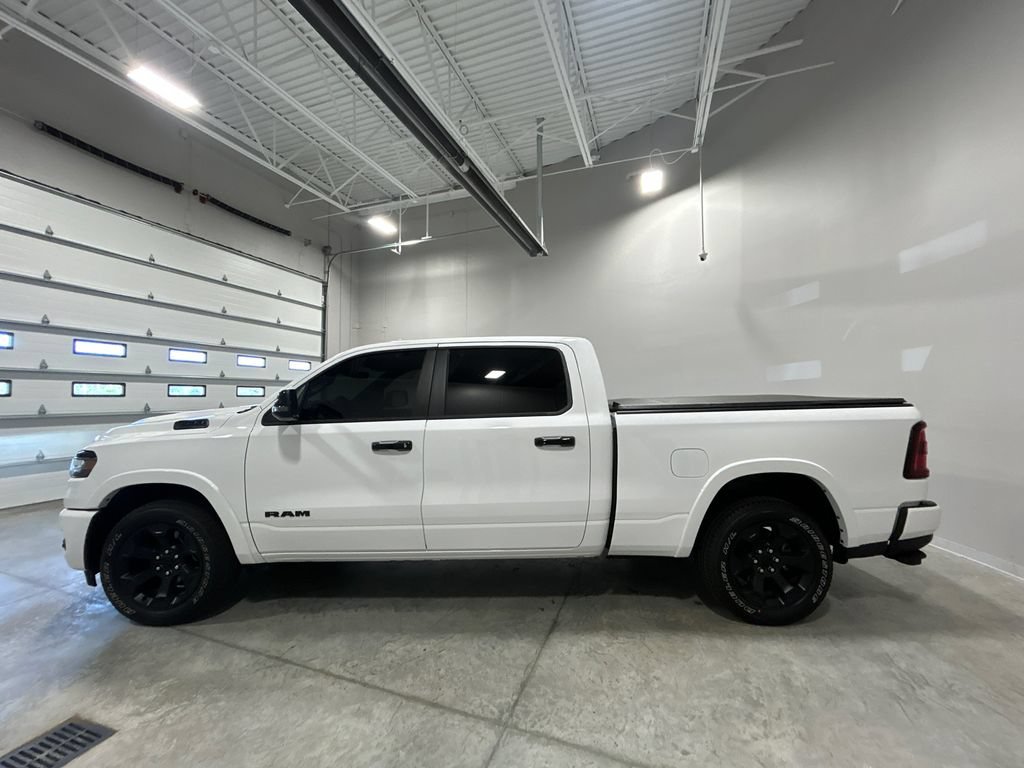 Used 2025 RAM 1500 Big Horn AWD/4WD image 9