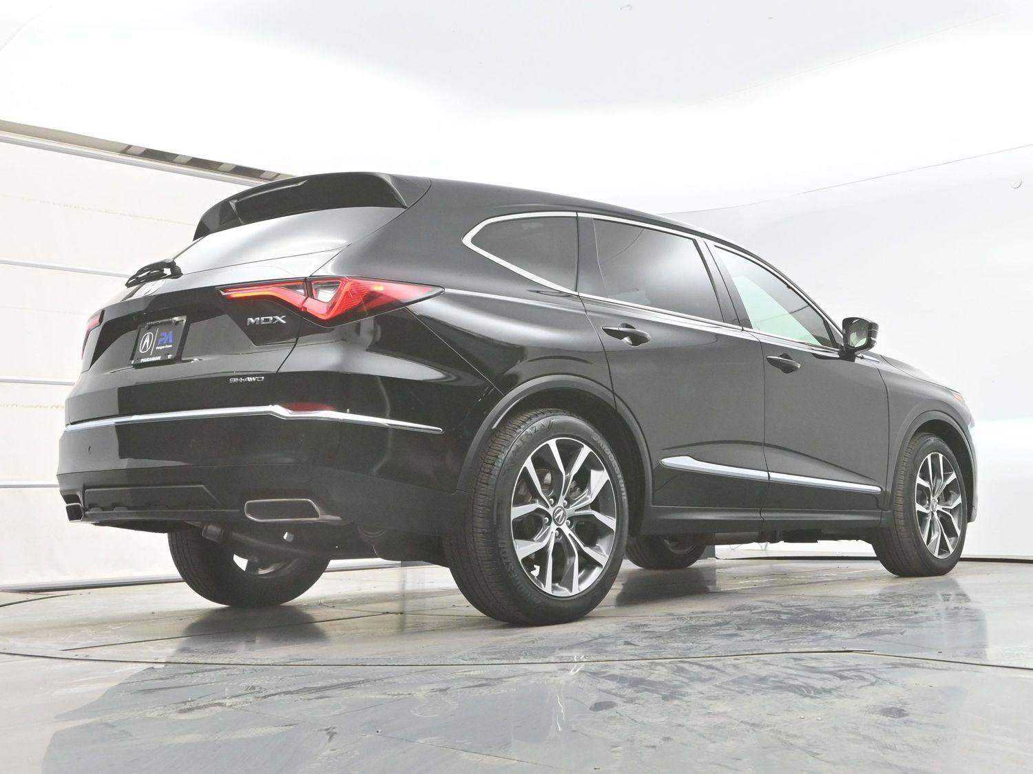 Certified 2024 Acura MDX SH-AWD w/ Technology Package image 12