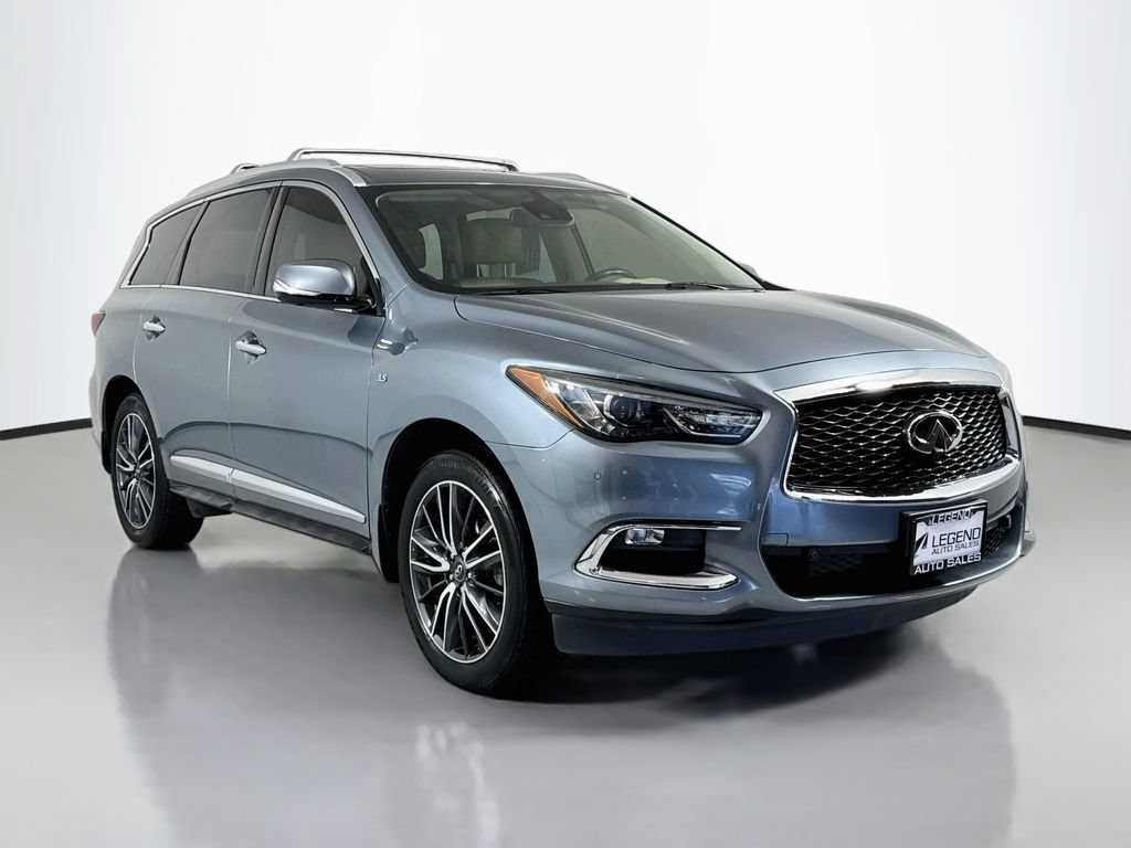 Used 2019 INFINITI QX60 Luxe w/ Sensory Package AWD/4WD image 4