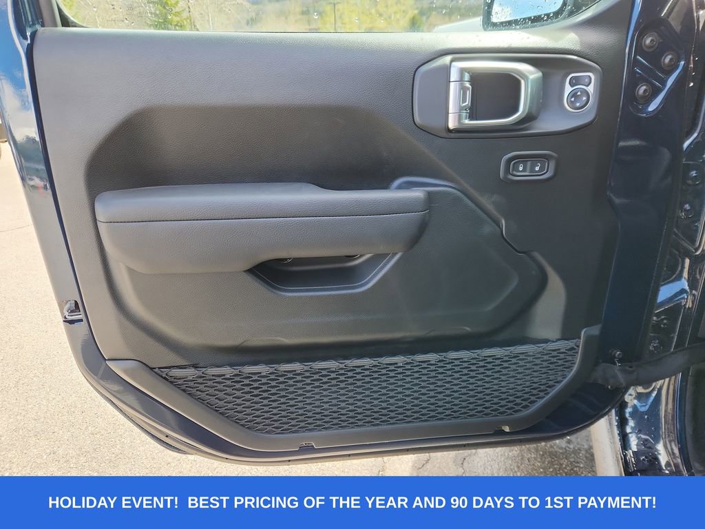 New 2025 Jeep Gladiator Sport image 10