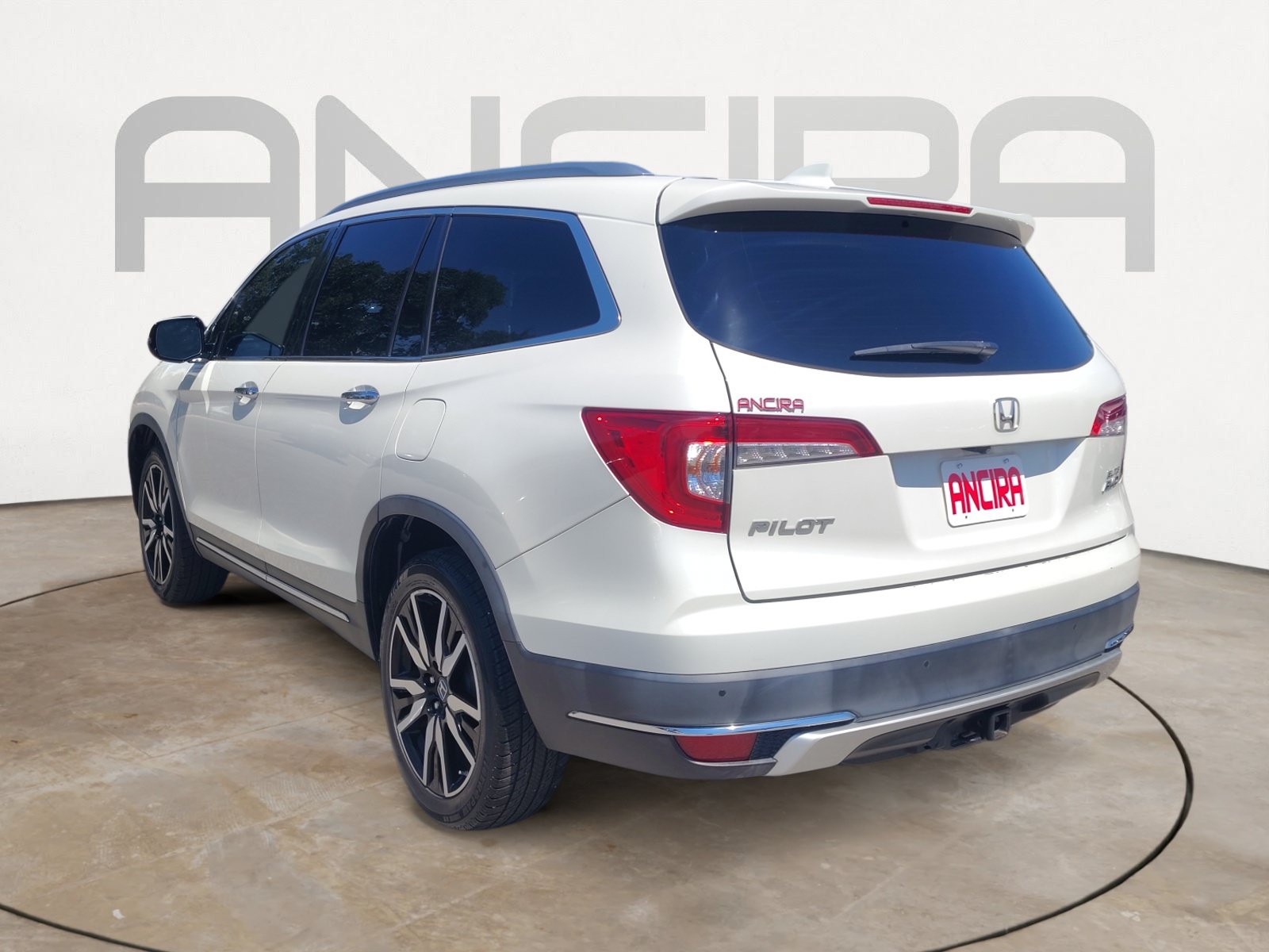 Used 2019 Honda Pilot Elite image 8