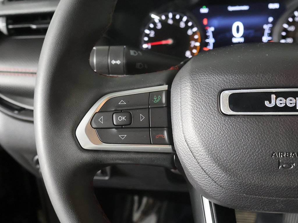 Used 2022 Jeep Compass Trailhawk AWD/4WD image 37