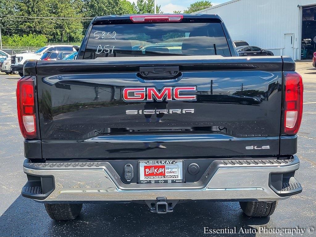 New 2026 GMC Sierra 1500 SLE image 6