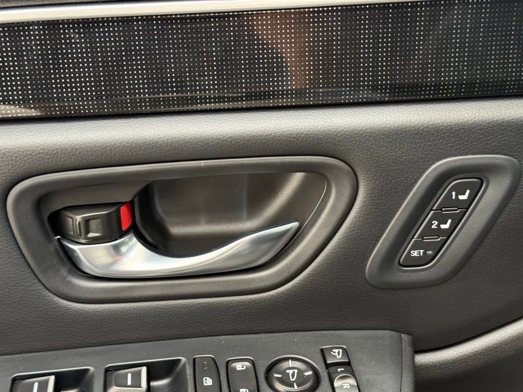 Used 2023 Honda Pilot Elite image 32