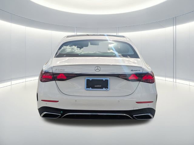 Used 2025 Mercedes-Benz E 350 4MATIC Sedan image 6