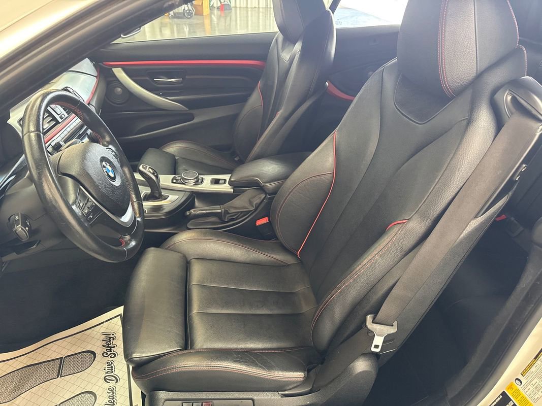 Used 2015 BMW 428i Convertible image 9