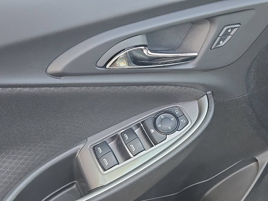 Used 2024 Chevrolet Malibu LT FWD image 12