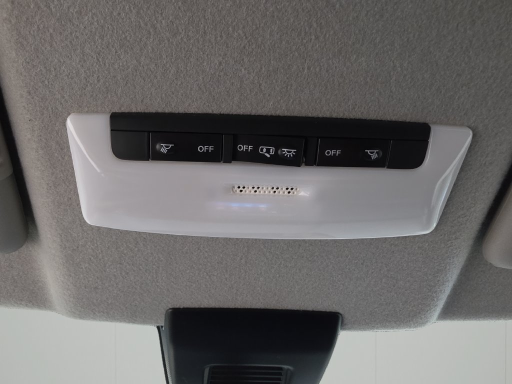 Used 2022 Nissan Kicks S w/ Interior Electronics Package FWD image 25