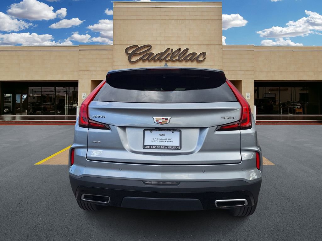 Used 2024 Cadillac XT4 Premium Luxury image 4