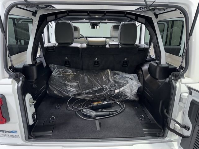 Used 2024 Jeep Wrangler High Altitude image 30