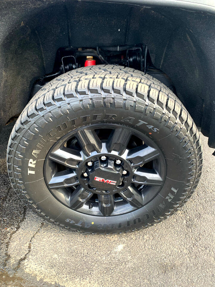 Used 2019 GMC Sierra 3500 Denali w/ Duramax Plus Package image 17