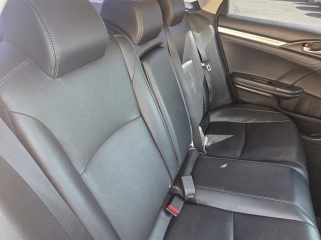 Used 2020 Honda Civic Touring image 9